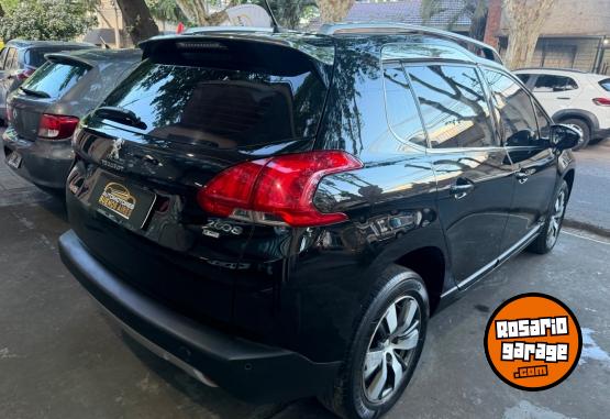 Autos - Peugeot 2008 feline 2017 Nafta 90000Km - En Venta