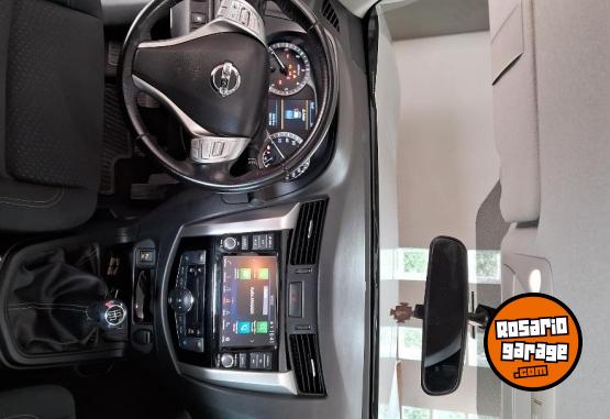 Camionetas - Nissan Frontier 2018 Diesel 54000Km - En Venta