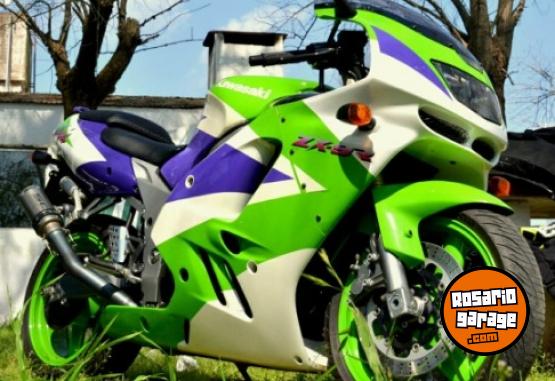 Motos - Kawasaki ZX9R 1995 Nafta 120000Km - En Venta