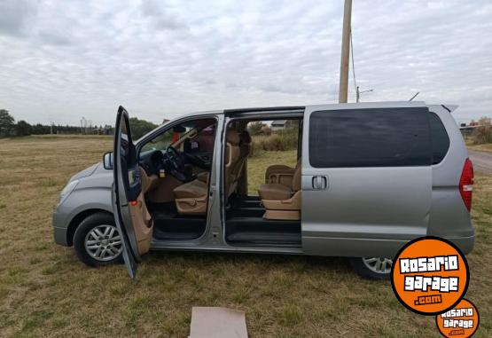 Utilitarios - Hyundai H1 2018 Diesel 146000Km - En Venta