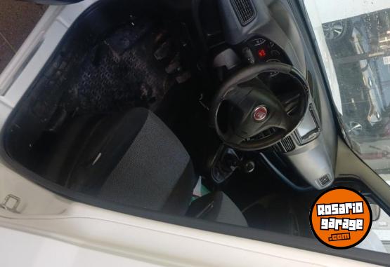 Utilitarios - Fiat Doblo NO kangoo partner 2013 GNC - En Venta