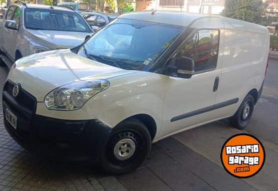 Utilitarios - Fiat Doblo NO kangoo partner 2013 GNC - En Venta