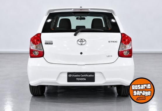 Autos - Toyota ETIOS X MT 5P 2023 Nafta 86771Km - En Venta