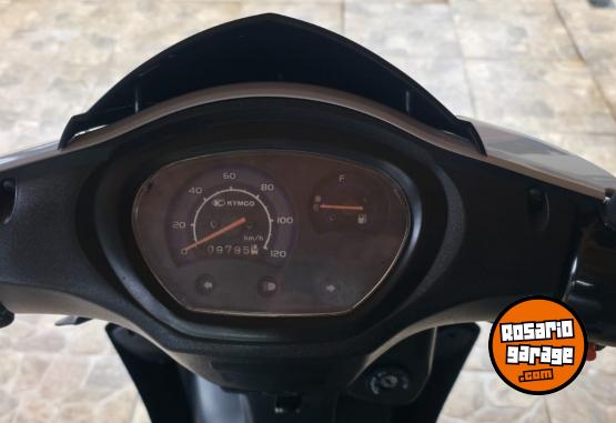 Motos - Kymco Agility 125 2024 Nafta 9800Km - En Venta