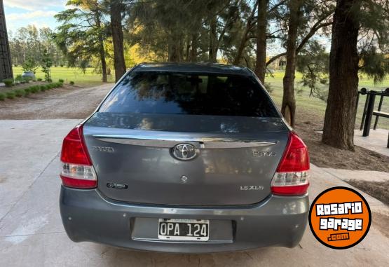 Autos - Toyota Etios 1.5 4p Xls 2015 Nafta 200000Km - En Venta