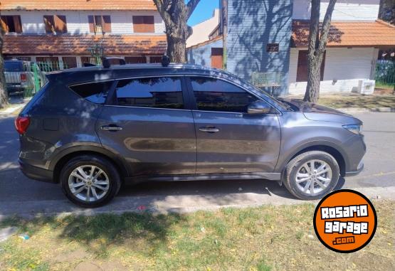 Autos - DFSK Glory 580 2024 Nafta 70000Km - En Venta