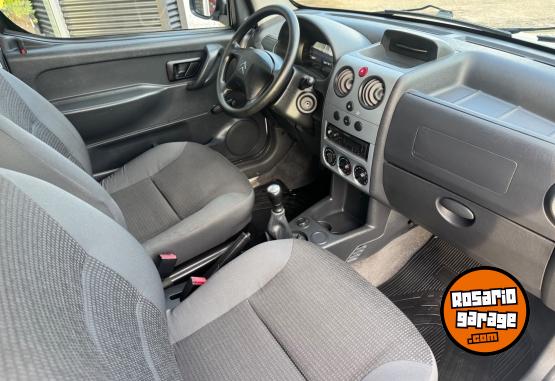 Utilitarios - Citroen BERLINGO 5 ASIENTOS 2021 Diesel 60000Km - En Venta