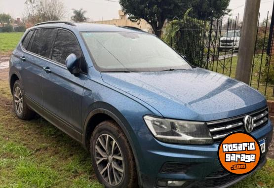 Autos - Volkswagen Tiguan 1.4 Tsi Trendline 2021 Nafta 107000Km - En Venta