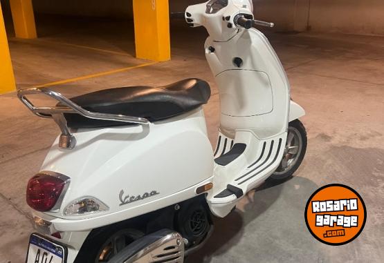 Motos - Vespa vxl 150 2017 Nafta 10000Km - En Venta
