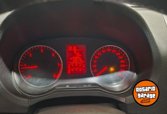 Camionetas - Volkswagen Amarok highline 2013 Diesel 220000Km - En Venta