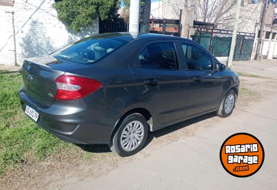 Autos - Ford ka 2019 Nafta 143000Km - En Venta