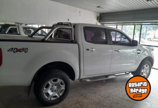 Camionetas - Ford Xlt 4x4 a/t 2018 Diesel 98000Km - En Venta