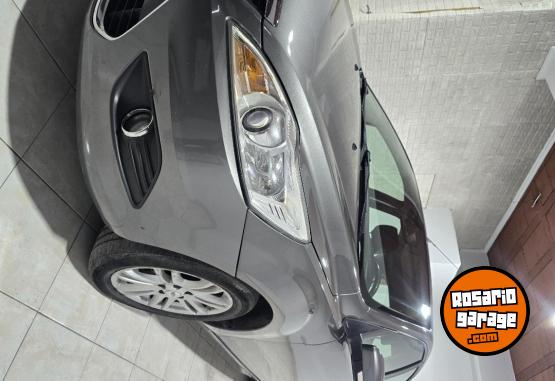 Autos - Ford Focus GHIA 2010 Nafta 170000Km - En Venta