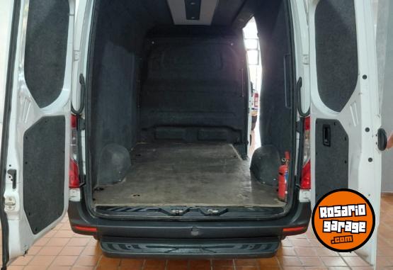 Utilitarios - Mercedes Benz SPRINTER.2021 Techo alto. 2021 Diesel 67000Km - En Venta