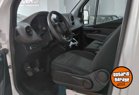 Utilitarios - Mercedes Benz SPRINTER.2021 Techo alto. 2021 Diesel 67000Km - En Venta