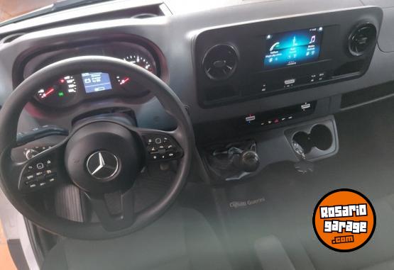 Utilitarios - Mercedes Benz SPRINTER.2021 Techo alto. 2021 Diesel 67000Km - En Venta