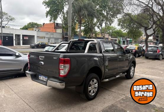 Camionetas - Ford Ranger XLT 3.2 AT 2022 Diesel 77000Km - En Venta
