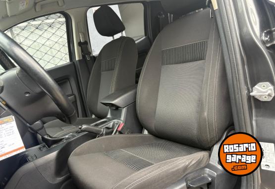 Camionetas - Ford Ranger XLT 3.2 AT 2022 Diesel 77000Km - En Venta