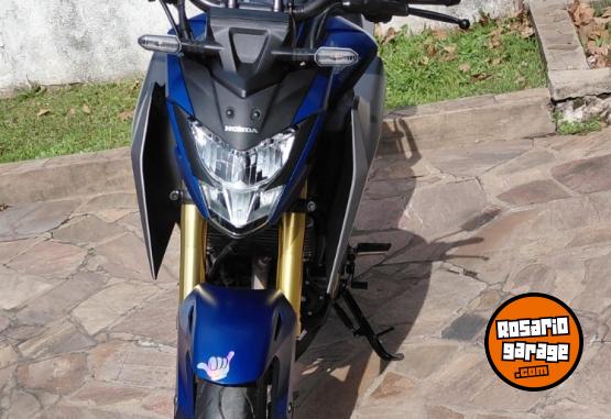 Motos - Honda Twister 2024 Nafta 14300Km - En Venta
