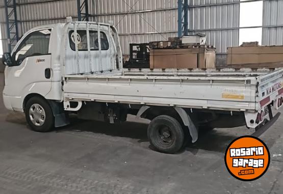 Camiones y Gr�as - Kia 2500  138 mil km - En Venta