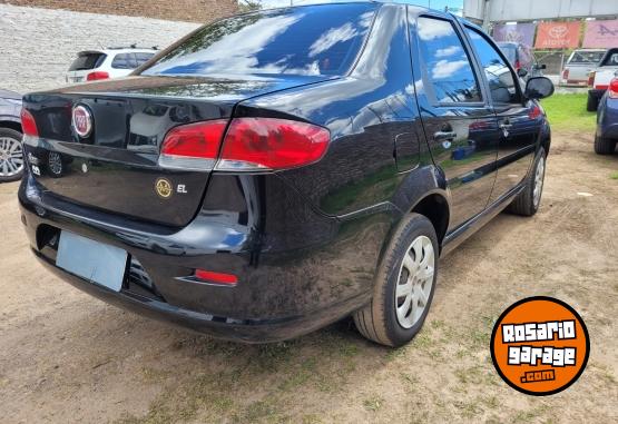 Autos - Fiat Siena 2016 Nafta 150000Km - En Venta