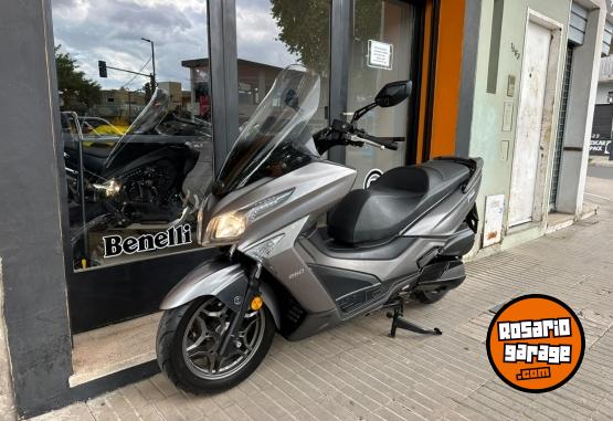 Motos - Kymco XTOWN 250 2023 Nafta 7300Km - En Venta