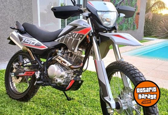 Motos - Motomel Skua 150 Silver Edition 2024 Nafta 8500Km - En Venta