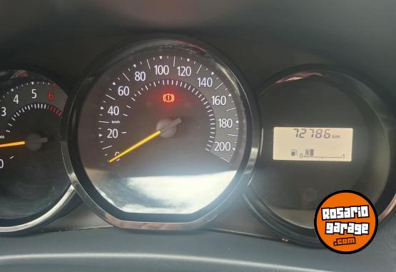 Autos - Renault Sandero 2017 Nafta 72700Km - En Venta