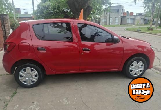 Autos - Renault Sandero 2017 Nafta 72700Km - En Venta