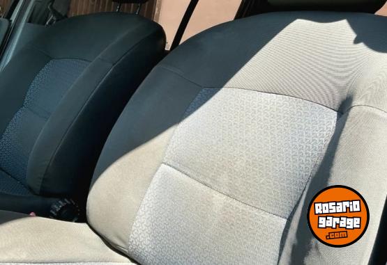 Autos - Renault CLIO CONFORT 1.5 2007 Diesel 191000Km - En Venta
