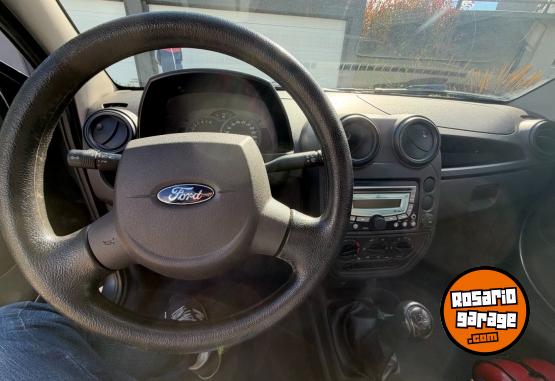 Autos - Ford Ka viral Plus 2012 Nafta 105000Km - En Venta