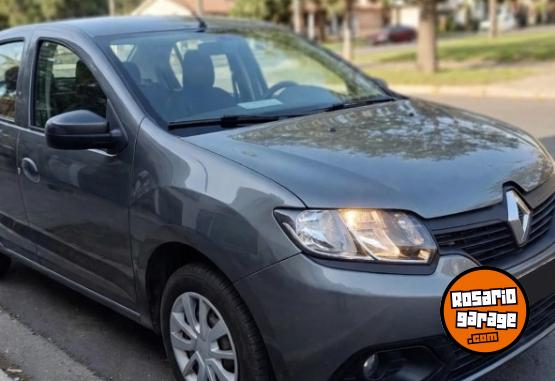Autos - Renault Logan 2014 Nafta 88300Km - En Venta