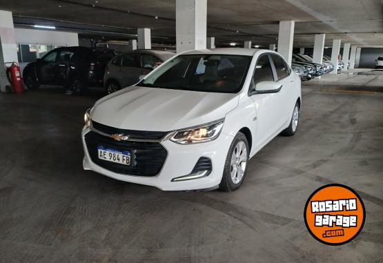 Autos - Chevrolet ONIX PLUS 2020 Nafta 48000Km - En Venta