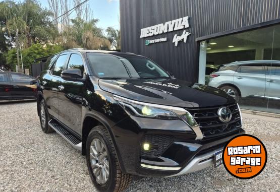 Camionetas - Toyota SW4 SRX 2023 Diesel 80000Km - En Venta