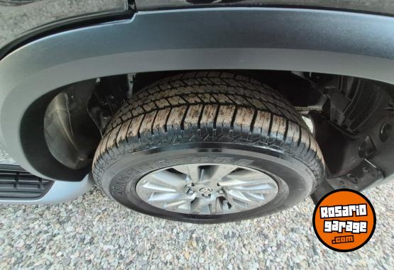 Camionetas - Toyota SW4 SRX 2023 Diesel 80000Km - En Venta