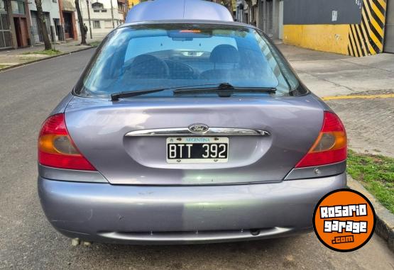 Autos - Ford Mondeo 1998 Diesel 185000Km - En Venta