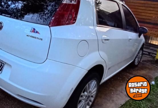 Autos - Fiat Punto attractive 2011 Nafta 81500Km - En Venta