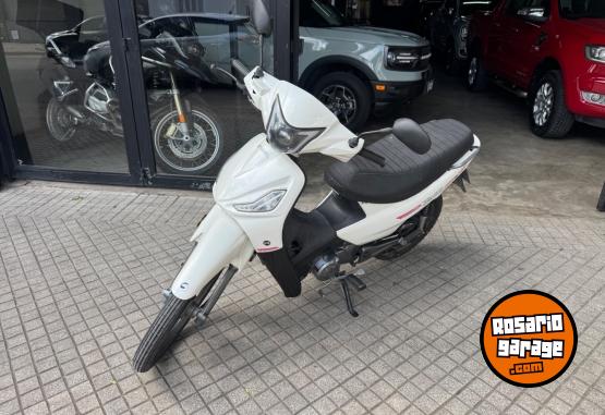Motos - Motomel Blitz 110 cc 2024 Nafta 4400Km - En Venta