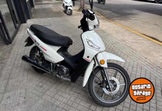Motos - Motomel Blitz 110 cc 2024 Nafta 4400Km - En Venta