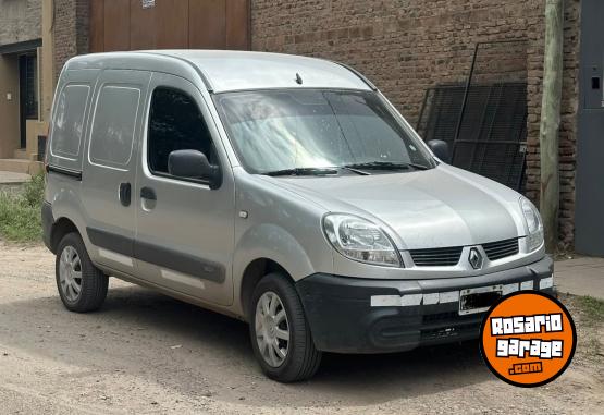 Autos - Renault Kangoo furgón confort 2013 Nafta 89000Km - En Venta