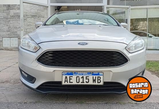 Autos - Ford Focus se automático cuero 2019 Nafta 93000Km - En Venta