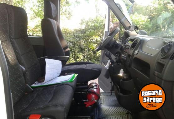 Utilitarios - Renault MASTER 2015 Diesel 443749Km - En Venta