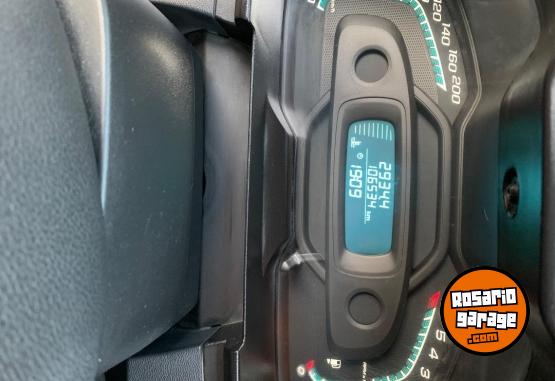 Autos - Chevrolet Agile 2014 GNC 106000Km - En Venta