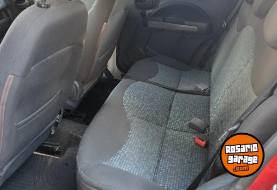 Autos - Fiat Uno 2011 GNC 130000Km - En Venta