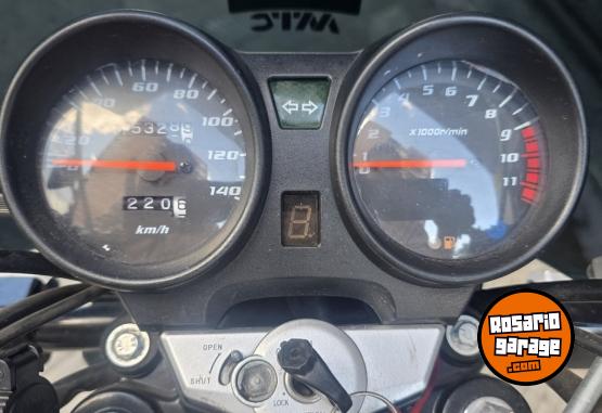Motos - Zanella Rx150 2025 Nafta 5000Km - En Venta