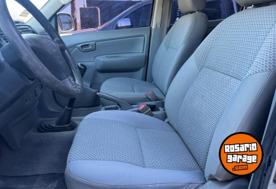 Camionetas - Toyota Hilux 2006 Diesel 380000Km - En Venta