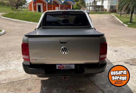 Camionetas - Volkswagen AMAROK 20TD 4X2 DC COMFOR 2020 Diesel 165000Km - En Venta