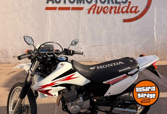 Motos - Honda TORNADOI 250 2018 Nafta 31250Km - En Venta
