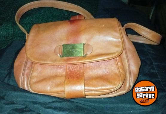 Indumentaria - Cartera Prune - En Venta