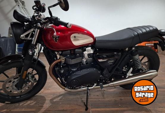 Motos - Triumph Speed twind 900 2024 Nafta 1800Km - En Venta